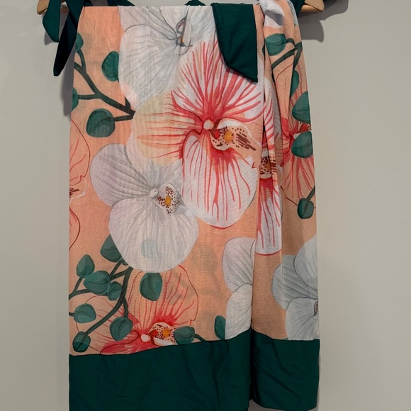 Floral bathing suit w/coverup - Picture 6 of 6